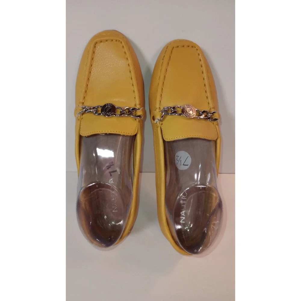 Nautica Womens Raintree Loafers Mustard Yellow Chain Detail Driving Flats 7.5